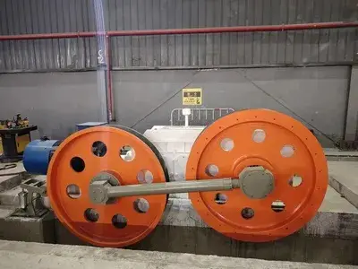 Machine de Mise sous Tension
